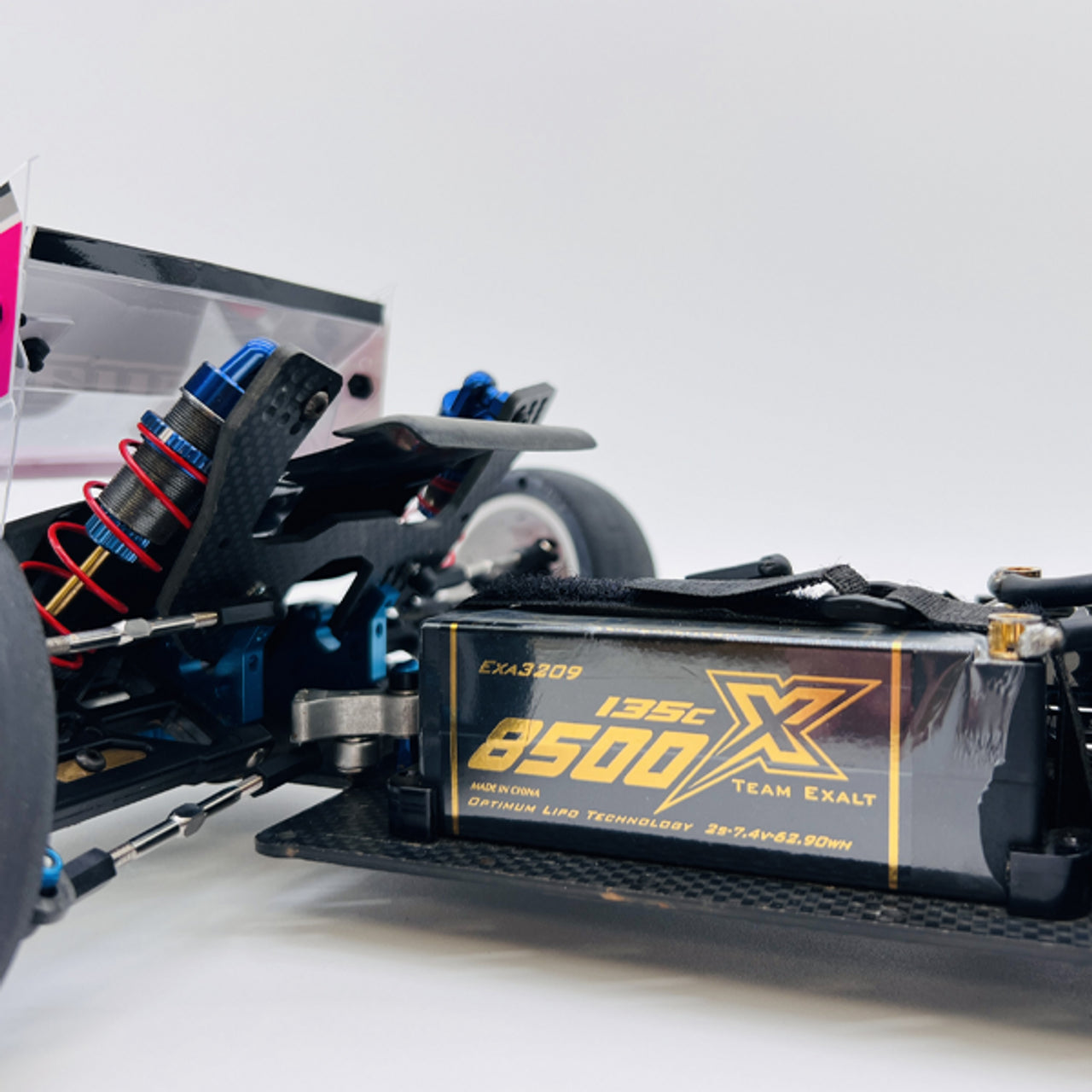 Exalt X-Rated 2S 135C Hardcase "FAT" Shorty Lipo Battery (7.4V/8500mAh) w/5mm Bullets (EXA3209)