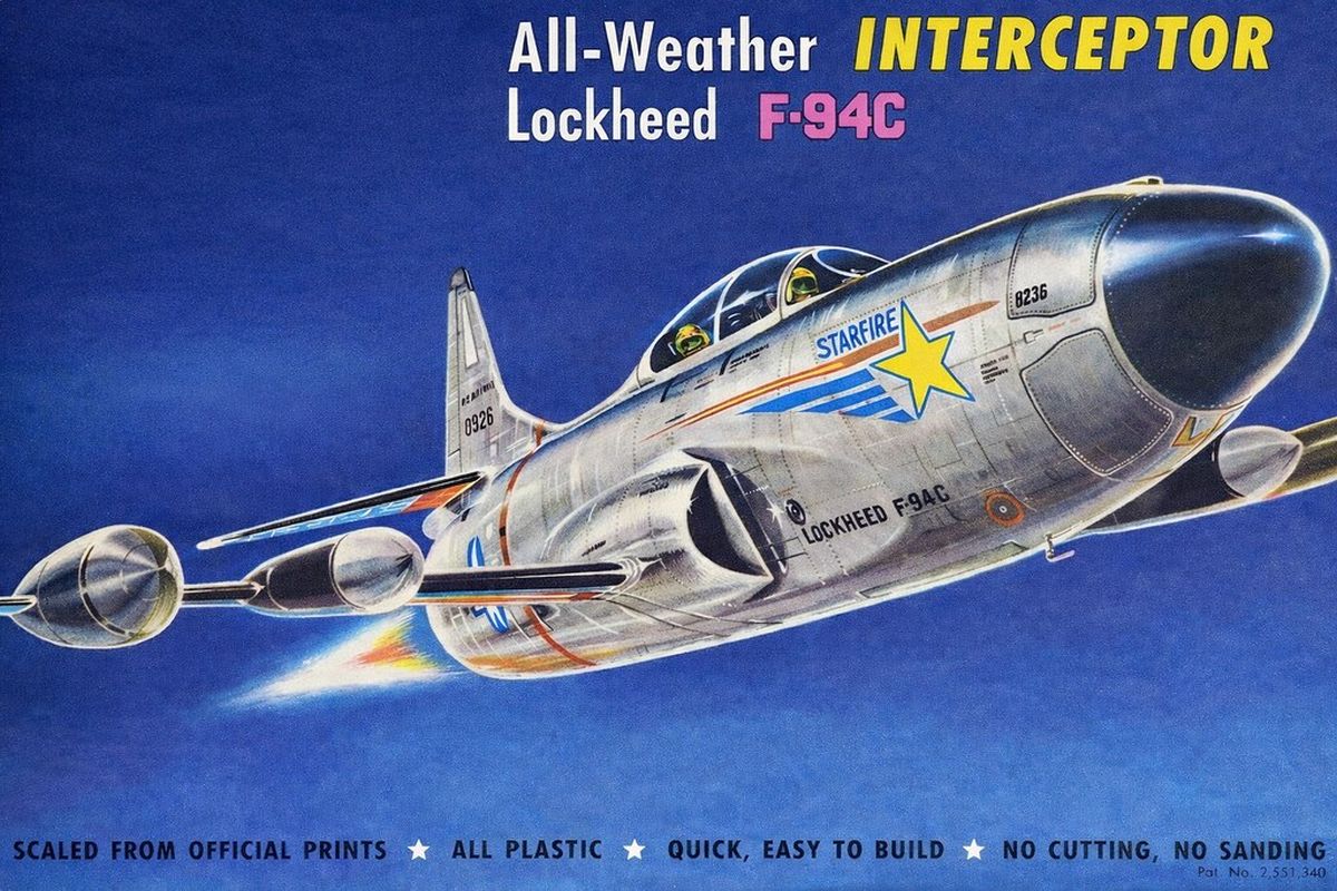 Atlantis Models 1/56 Lockheed F-94C Starfire Interceptor Plastic Model Kit with Swivel Stand