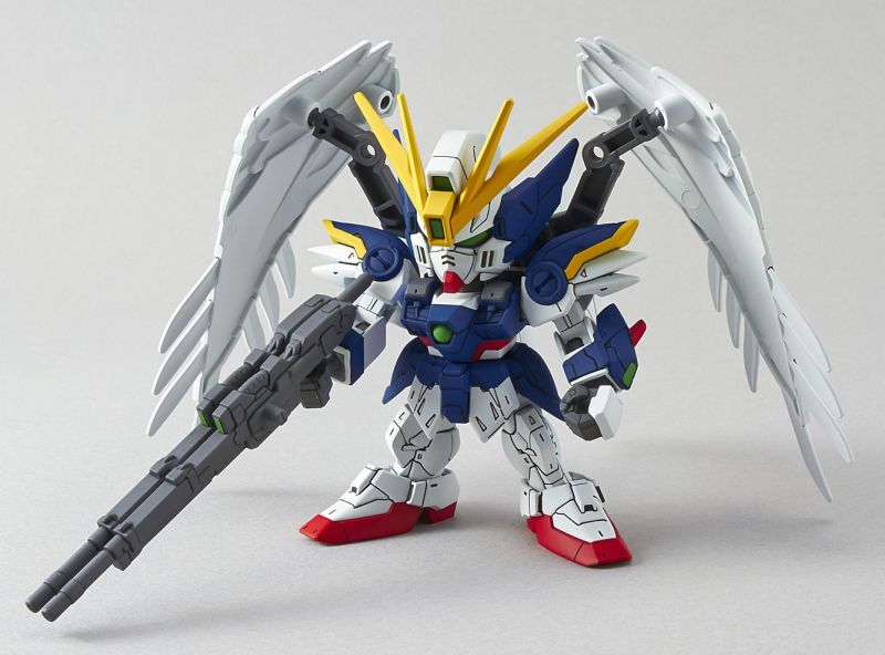 Bandai SD Gundam EX-Standard #004 Wing Gundam Zero EW