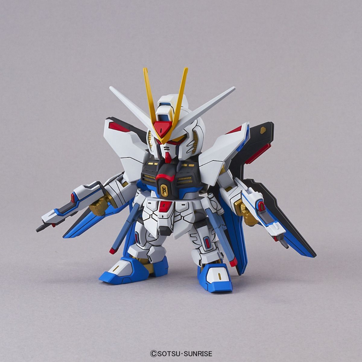 Bandai SD Gundam EX-Standard #006 ZGMF-X20A Strike Freedom Gundam