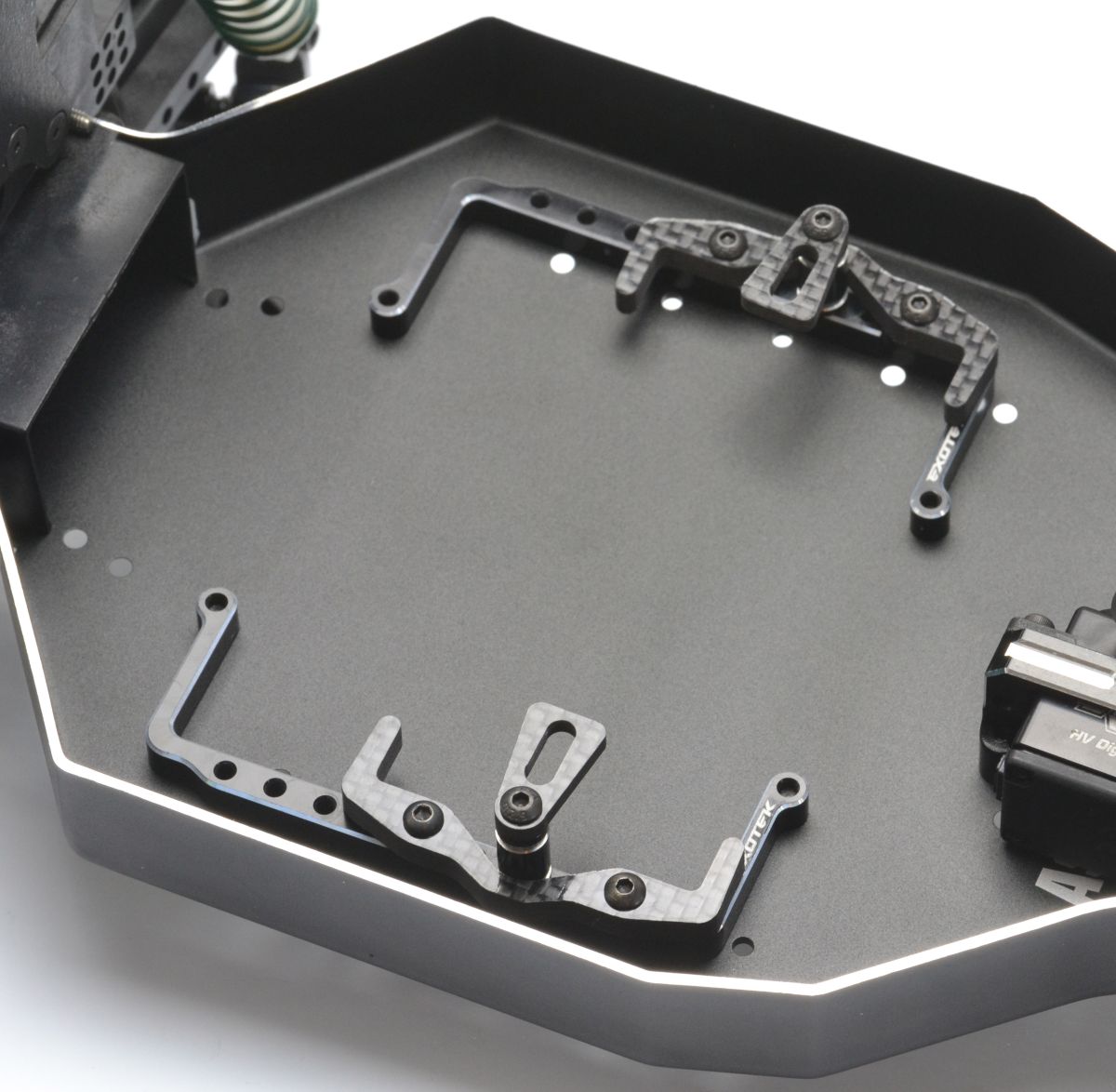 Exotek Racing RC10 Shorty Pack Tray and Cups - 7075 Carbon Fiber Battery Mount #2365