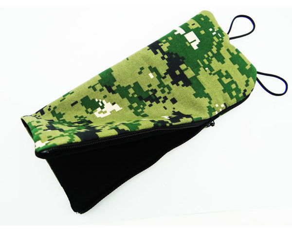 Hot Racing 1/10 Scale Special Forces Digital Camo Polyester Sleeping Bag Scale Accessory
