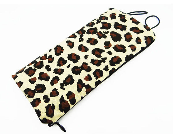 Hot Racing 1/10 Scale Leopard Pattern Polyester Sleeping Bag Scale Accessory - view 2