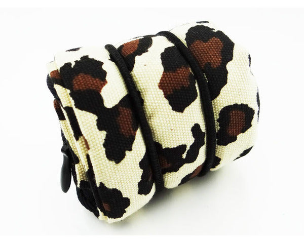 Hot Racing 1/10 Scale Leopard Pattern Polyester Sleeping Bag Scale Accessory