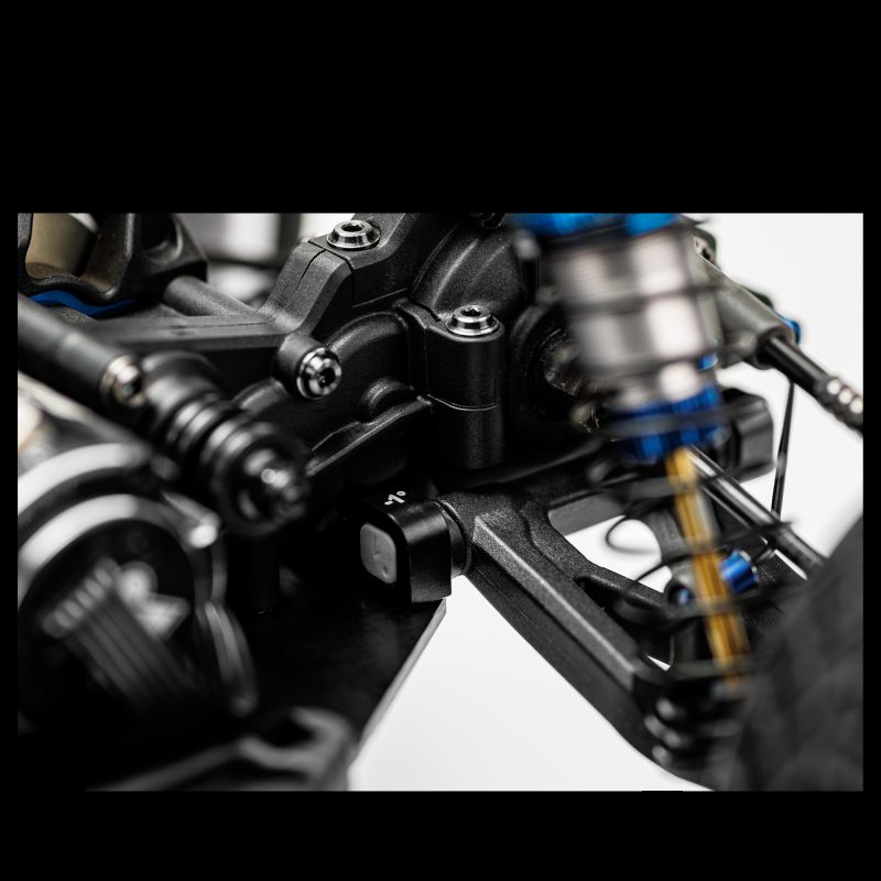 J Concepts RC10B7 Steel C Mount (10.3g), Fits RC10B7 / RC10B7D 5198S