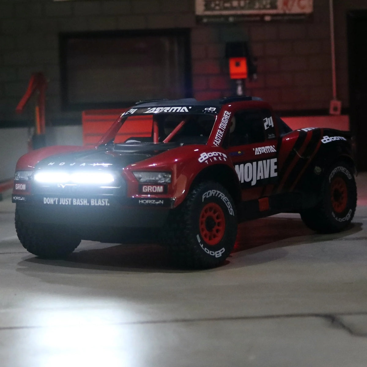 MyTrickRC ARRMA Mojave Grom LED Light Kit – Scale Headlight Grill & Tail Light Bumper