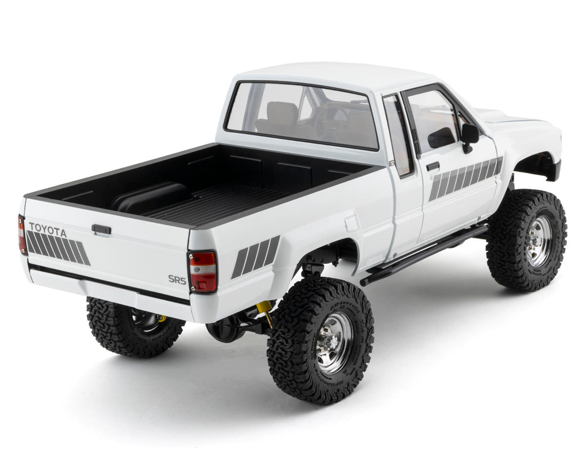 RC4WD Trail Finder 2 "LWB" 1/10 RTR 4WD Scale Trail Truck w/1987 Toyota XtraCab Body & 2.4GHz Radio (White) ZRTR0064