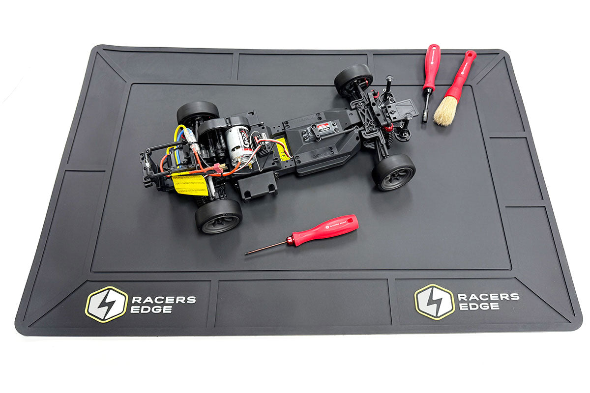 Racers Edge Silicone Pit Mat (740x480x5mm) PRO2750