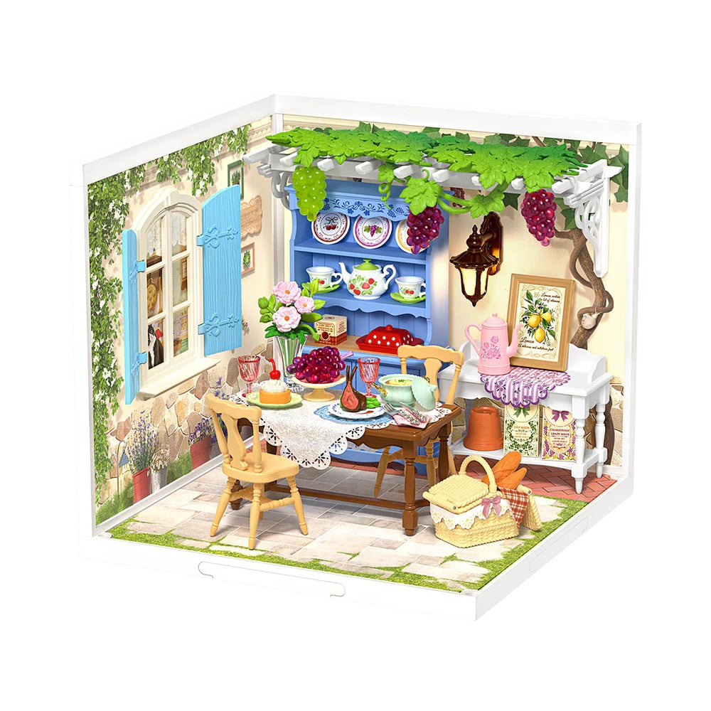 Rolife Midsummer Dream Yard DIY Miniature House - Romantic Garden Courtyard