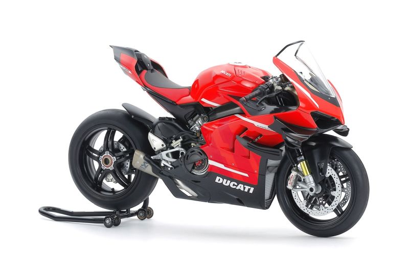 Tamiya 1/12 Ducati Superleggera V4 Racing Kit Motorcycle Model