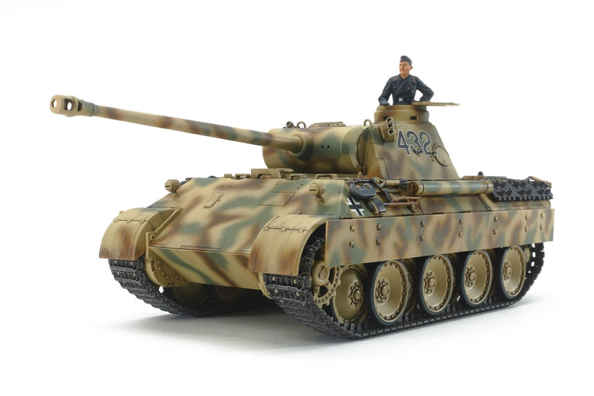 Tamiya 1/48 German Panther Ausf.D Medium Tank Plastic Model Kit