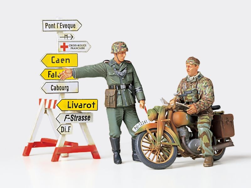 Tamiya 1/35 German Motorcycle Orderly DKW NZ 350 WWII Figure Kit