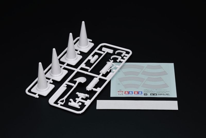 Tamiya RC Accessory Set Traffic Cones and Tools Scale Detail Pack
