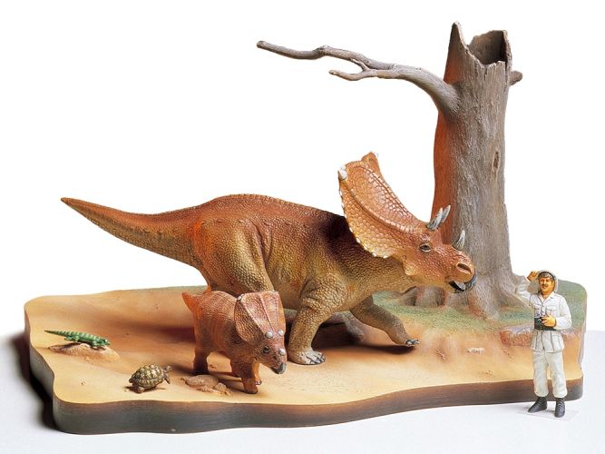 Tamiya Chasmosaurus Diorama Set – Dinosaur Plastic Model Kit