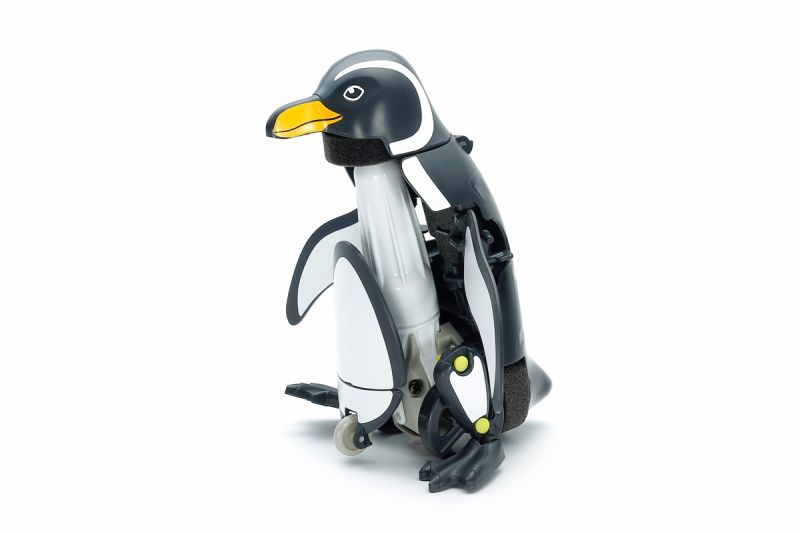 Tamiya Mechanical Penguin Amphibious Educational Walking Robot Kit