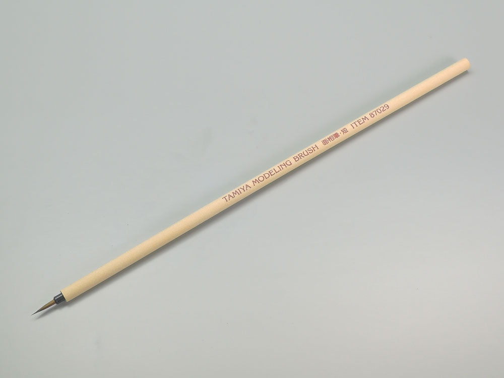 Tamiya Blunt Brush Small - Horse Hair Bristle Brush for Complex Shapes