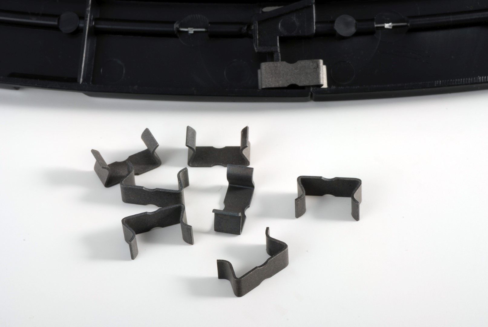 AFX HO Scale Slot Car Track Clips (100) 1014