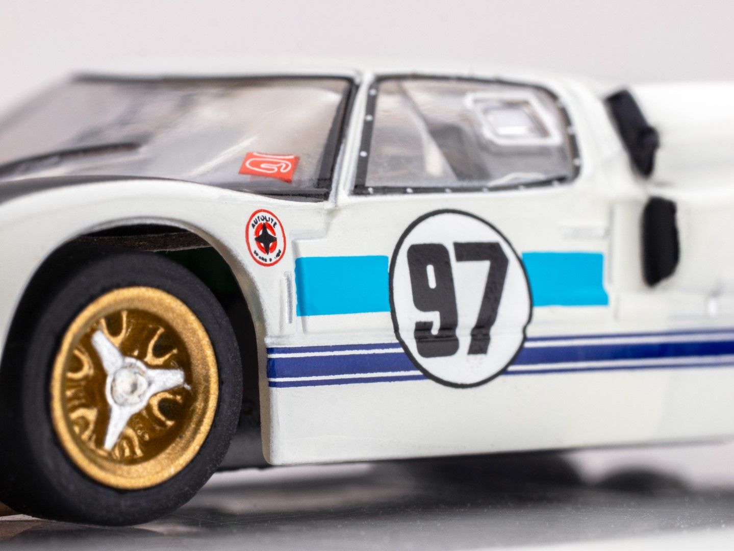 AFX Racing 1966 Ford GT40 No. 97 MKII, HO Scale Slot Car 22058