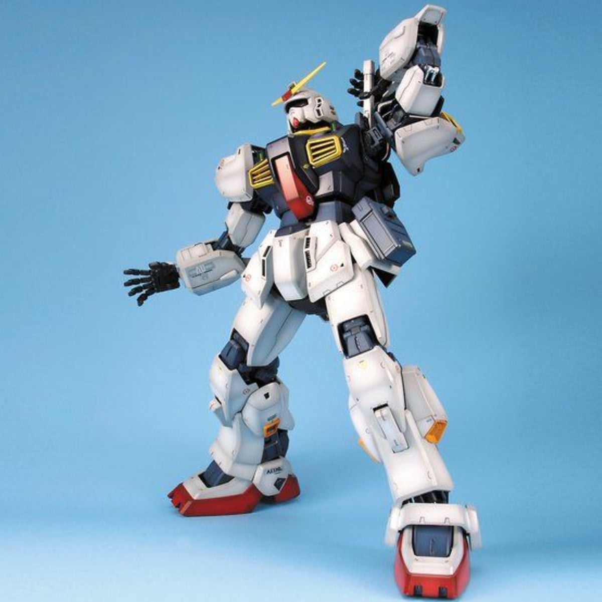 Bandai PG 1/60 RX-178 Gundam Mk-II A.E.U.G. White - image 3