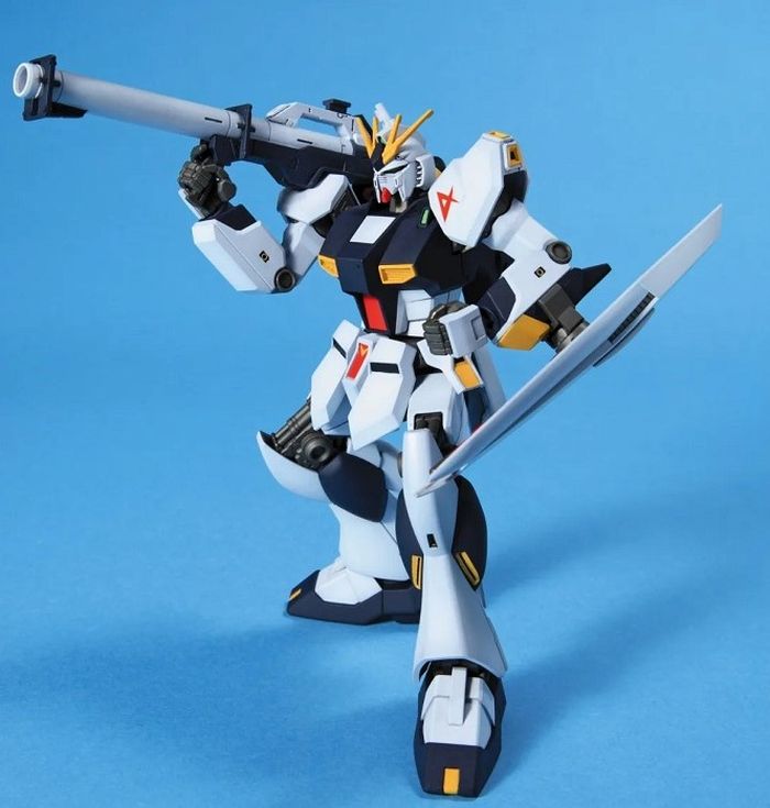 Bandai HGUC 1/144 RX-93 Nu Gundam - image 2