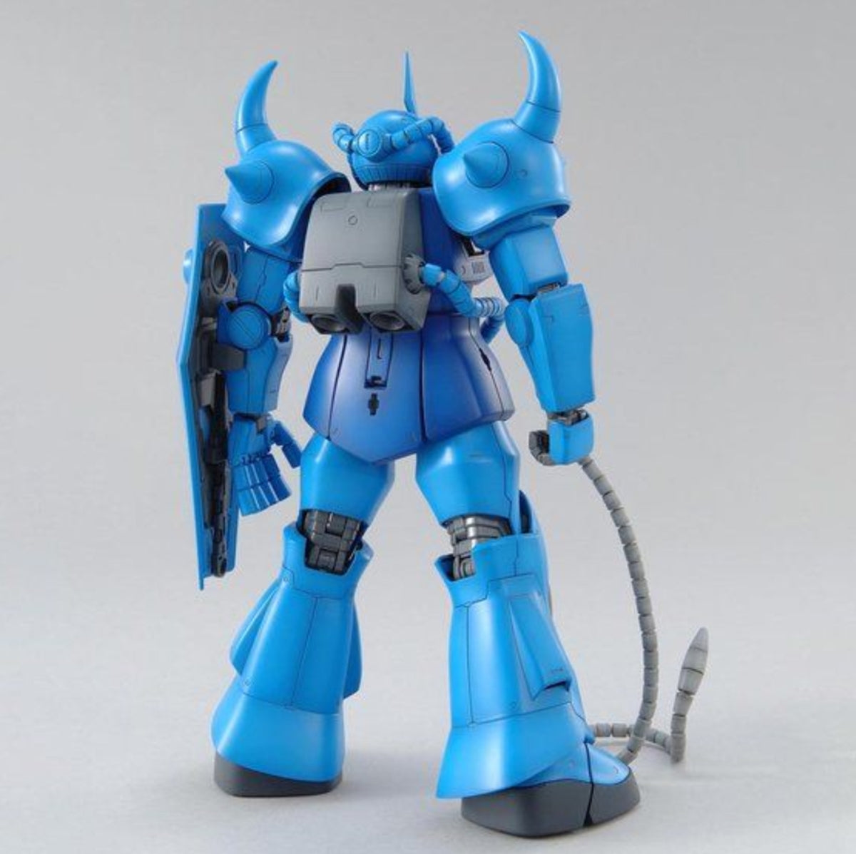 Bandai MG 1/100 MS-07B Gouf Ver. 2.0 - image 2