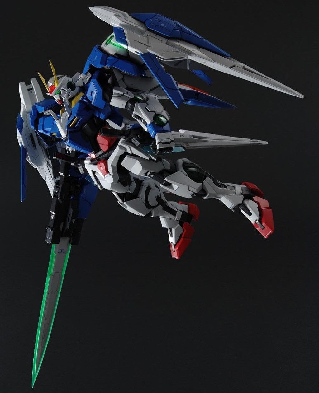 Bandai PG 1/60 GN-0000+GNR-010 00 Raiser - image 3