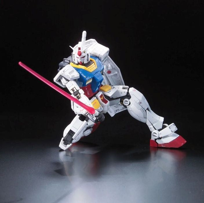 Bandai RG 1/144 RX-78-2 Gundam - image 3