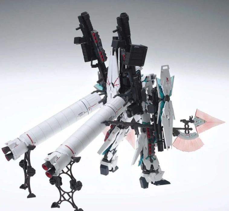 Bandai MG 1/100 Full Armor Unicorn Gundam (Ver.Ka) - image 5