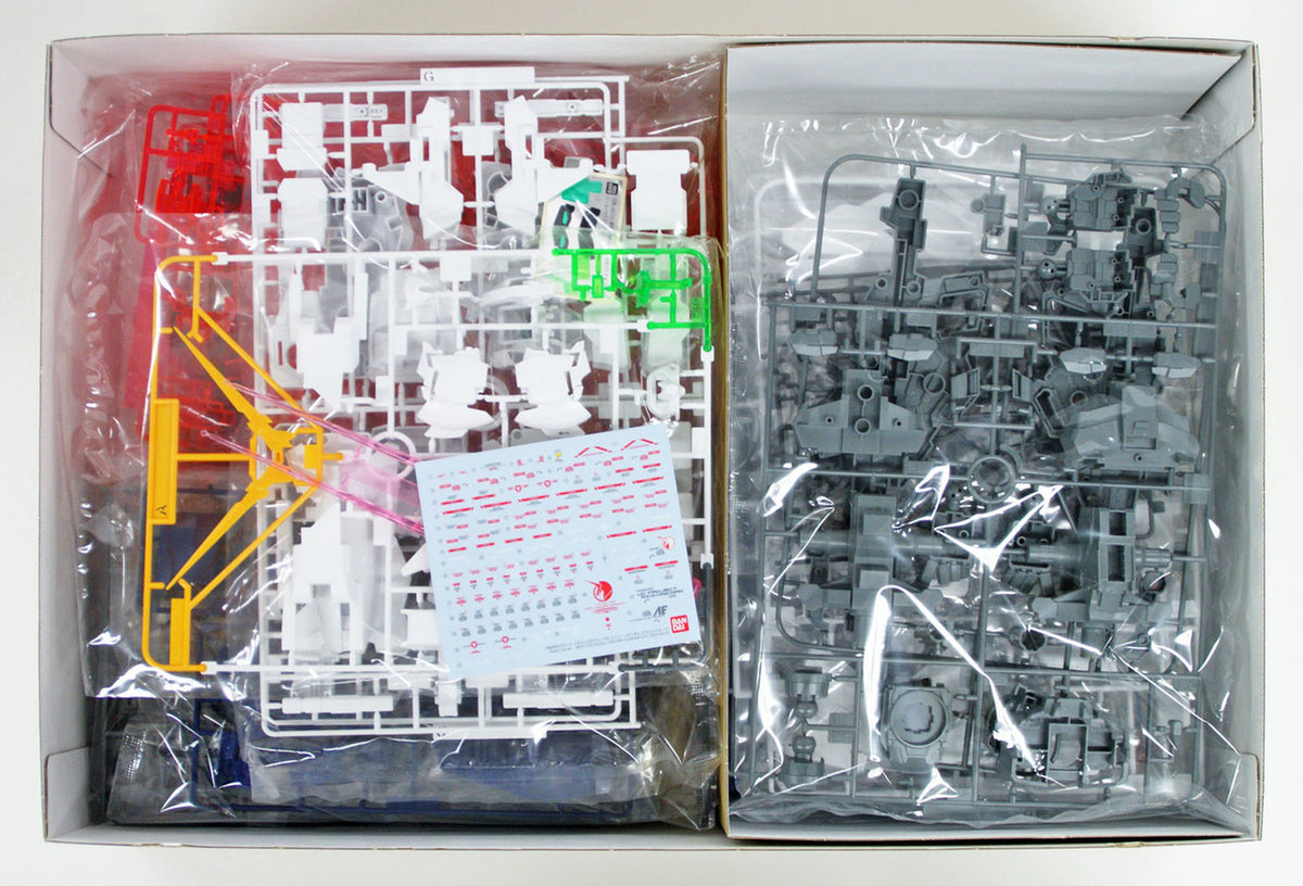 Bandai Mega Size 1/48 RX-0 Unicorn Gundam (Destroy Mode) - image 3