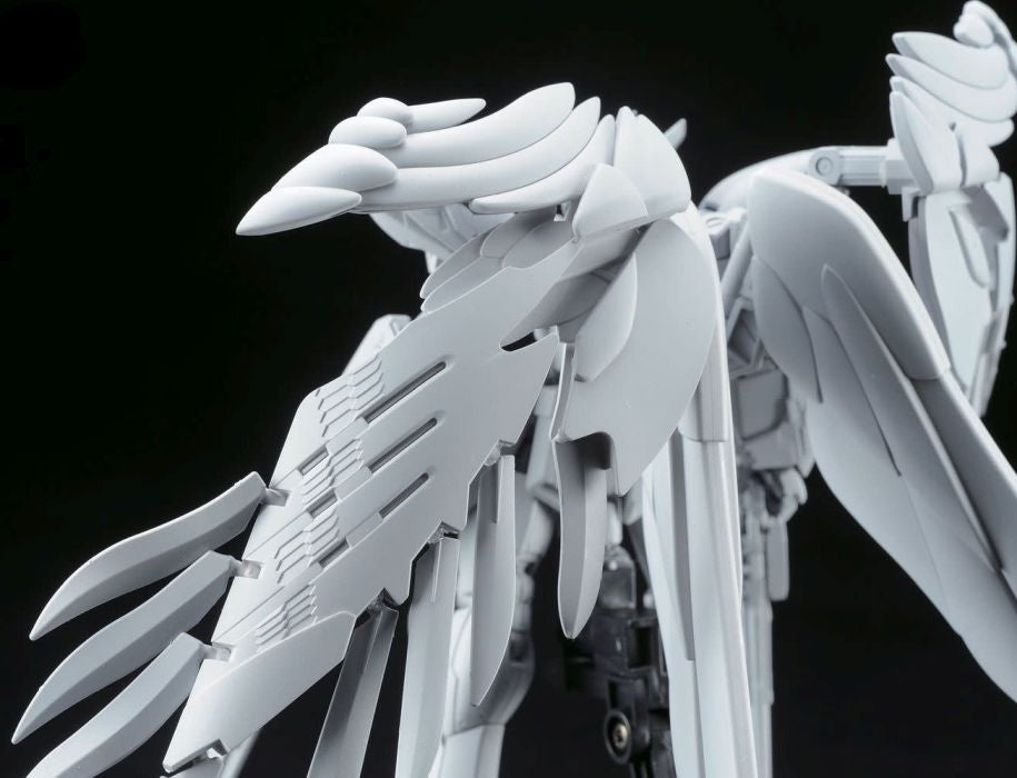 Bandai RG 1/144 XXXG-00W0 Wing Gundam Zero EW - image 3