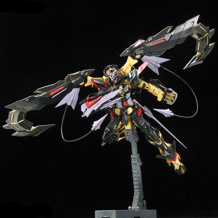 Bandai RG 1/144 Gundam Astray Gold Frame Amatsu Mina - image 2