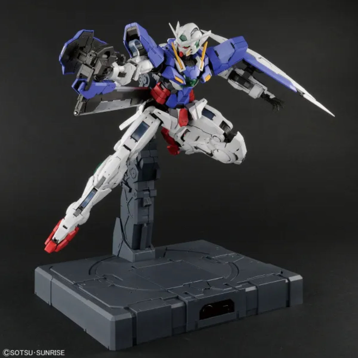 Bandai PG 1/60 GN-001 Gundam Exia - image 4