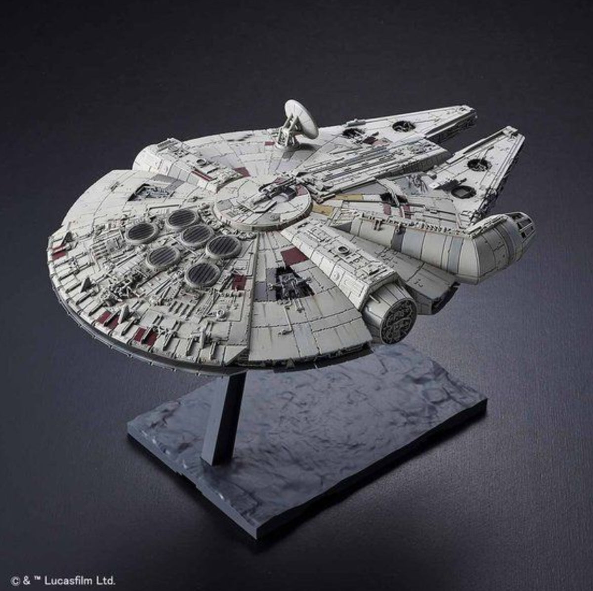 Bandai 1/144 Millennium Falcon (The Rise of Skywalker) - image 2