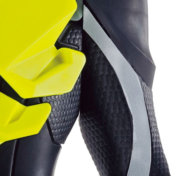 Bandai Entry Grade Kamen Rider Zero-One Rising Hopper #1 - image 4