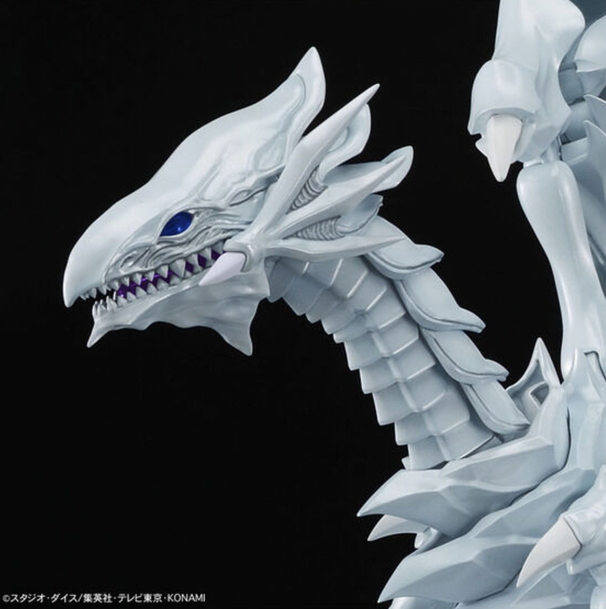 Bandai Figure-rise Standard Amplified Blue-Eyes White Dragon - image 4