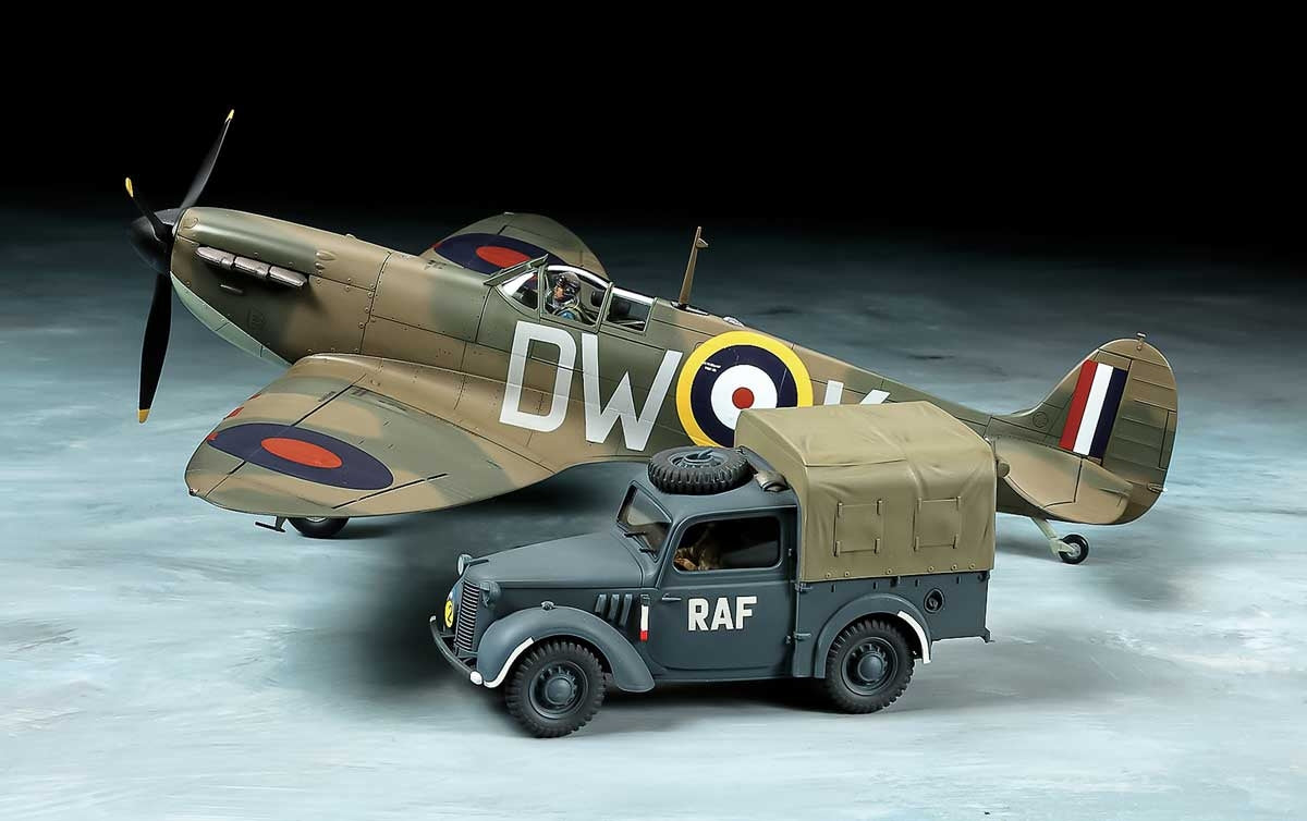 Tamiya 1/48 Supermarine Spitfire Mk.I & Light Utility Car 10HP