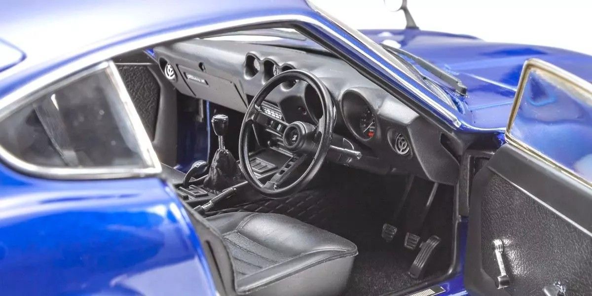 Kyosho 1/18 Nissan Fairlady Z-L S30 Blue Metallic Diecast Model