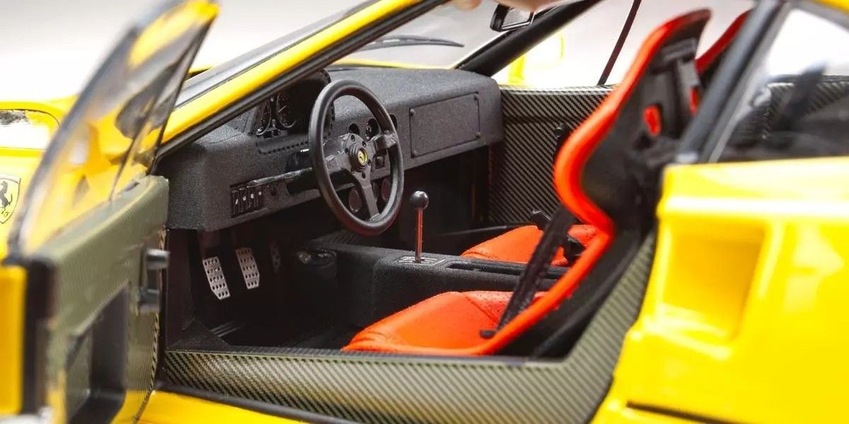 Kyosho 1/18 Ferrari F40 Yellow Diecast Model