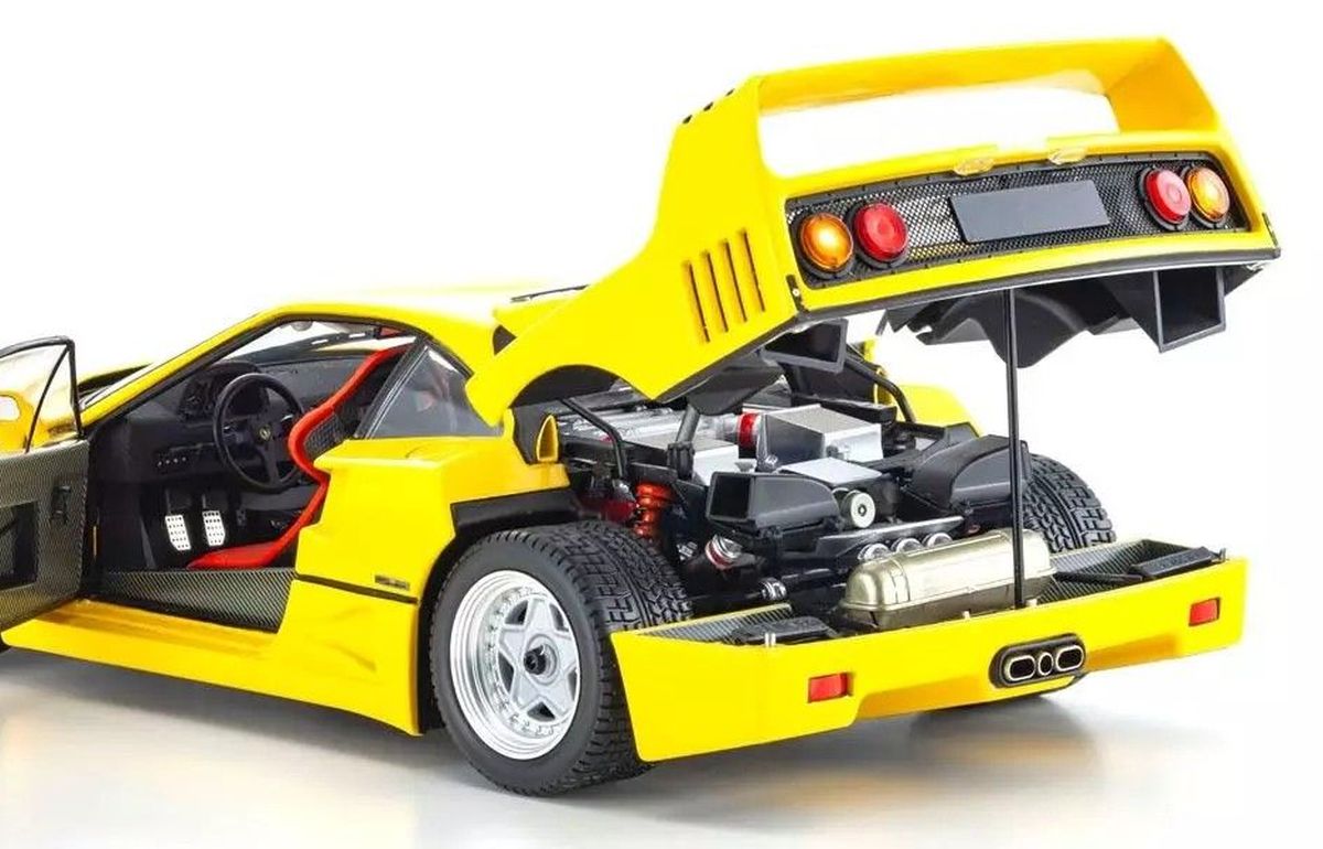Kyosho 1/18 Ferrari F40 Yellow Diecast Model