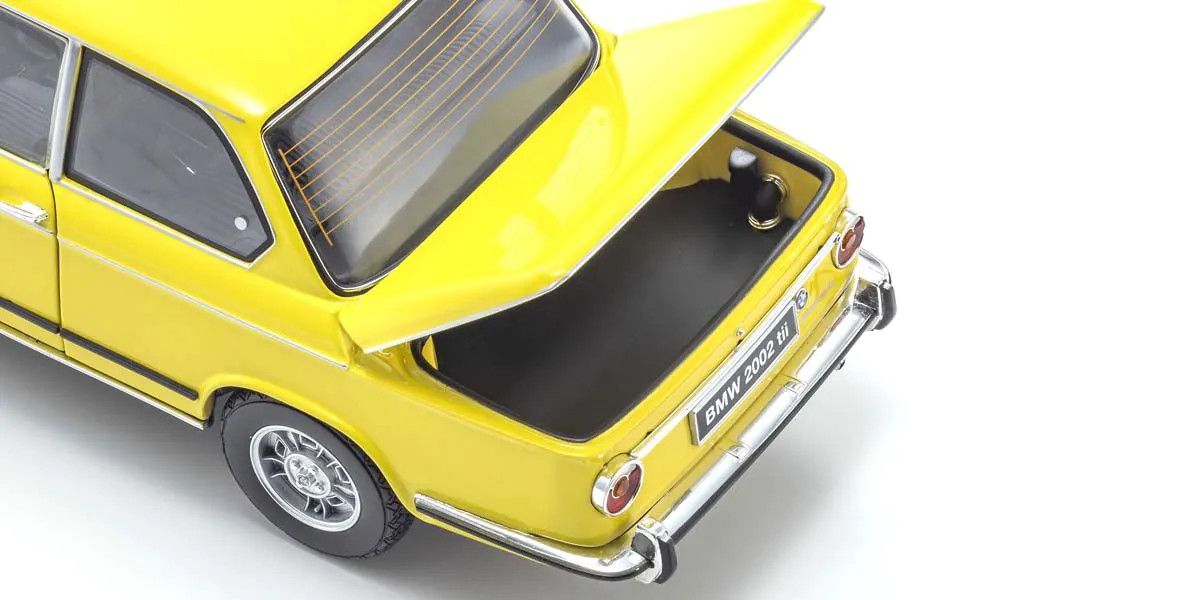 Kyosho 1/18 Scale BMW 2002 Tii Yellow Model Diecast Car 08543GF