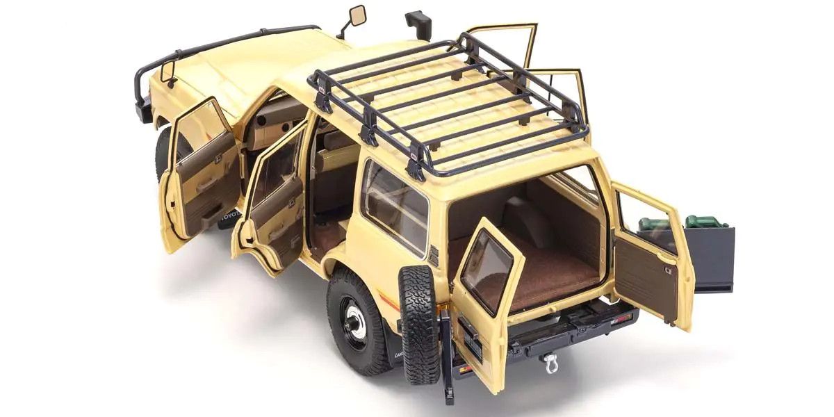 Kyosho 1/18 Scale Toyota Land Cruiser 60 with Optional Parts Beige Diecast 08956XBE