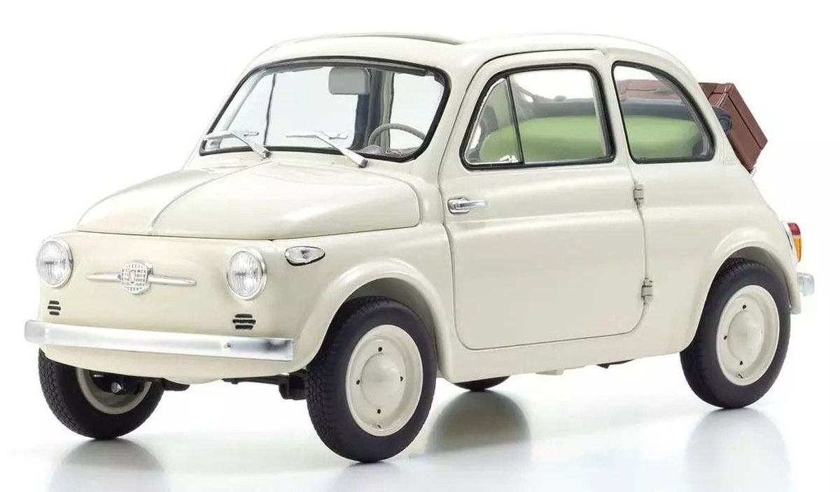 Kyosho 1/18 Fiat Nuova 500 with Accessories Diecast Model