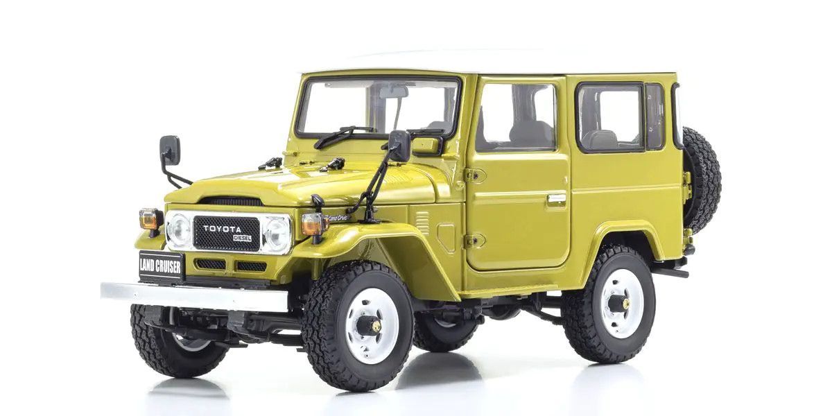 Kyosho 1/18 Toyota Land Cruiser 40 Van Yellow Diecast Model
