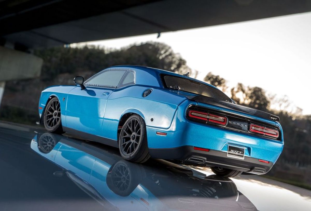 Kyosho 1/10 Fazer Mk2 FZ02L Dodge Challenger SRT Hellcat B5 Blue Readyset