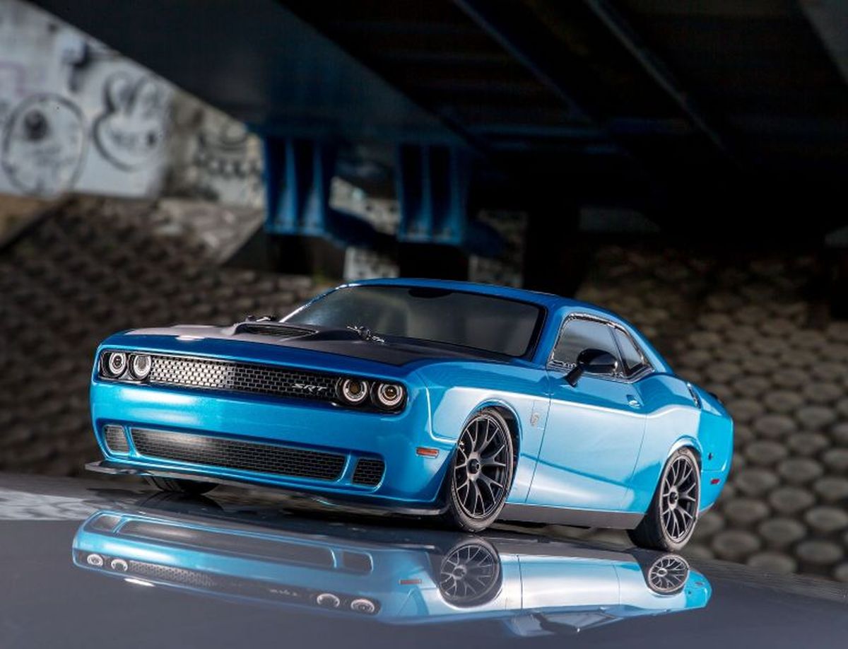 Kyosho 1/10 Fazer Mk2 FZ02L Dodge Challenger SRT Hellcat B5 Blue Readyset