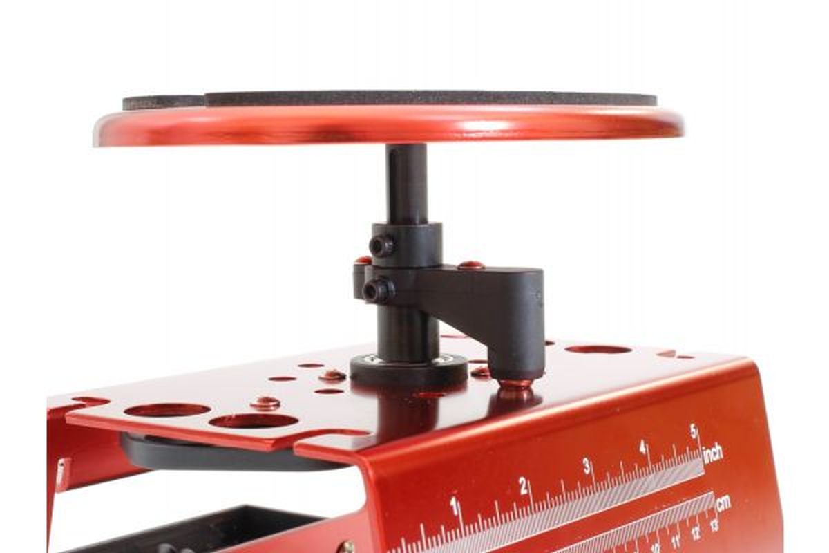 Kyosho Maintenance Stand High (Red)