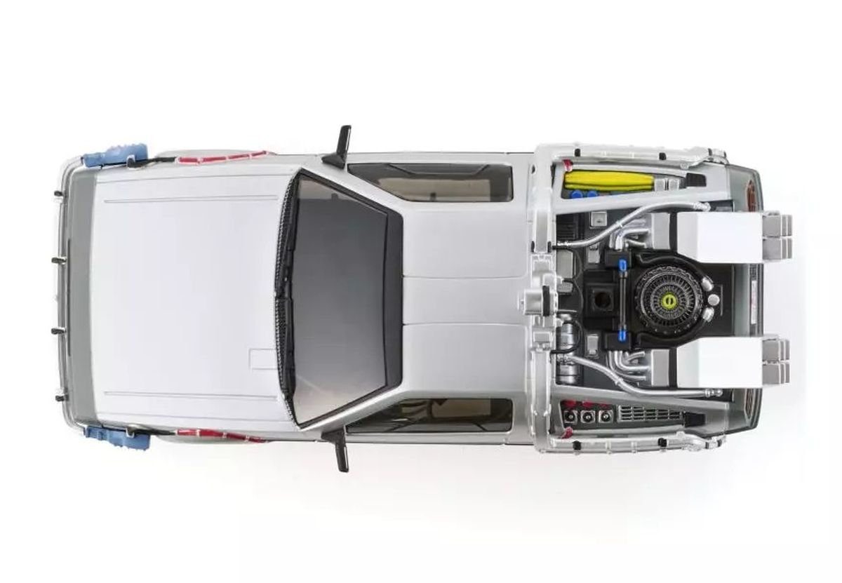 Kyosho First Mini-Z Back to the Future - image 5