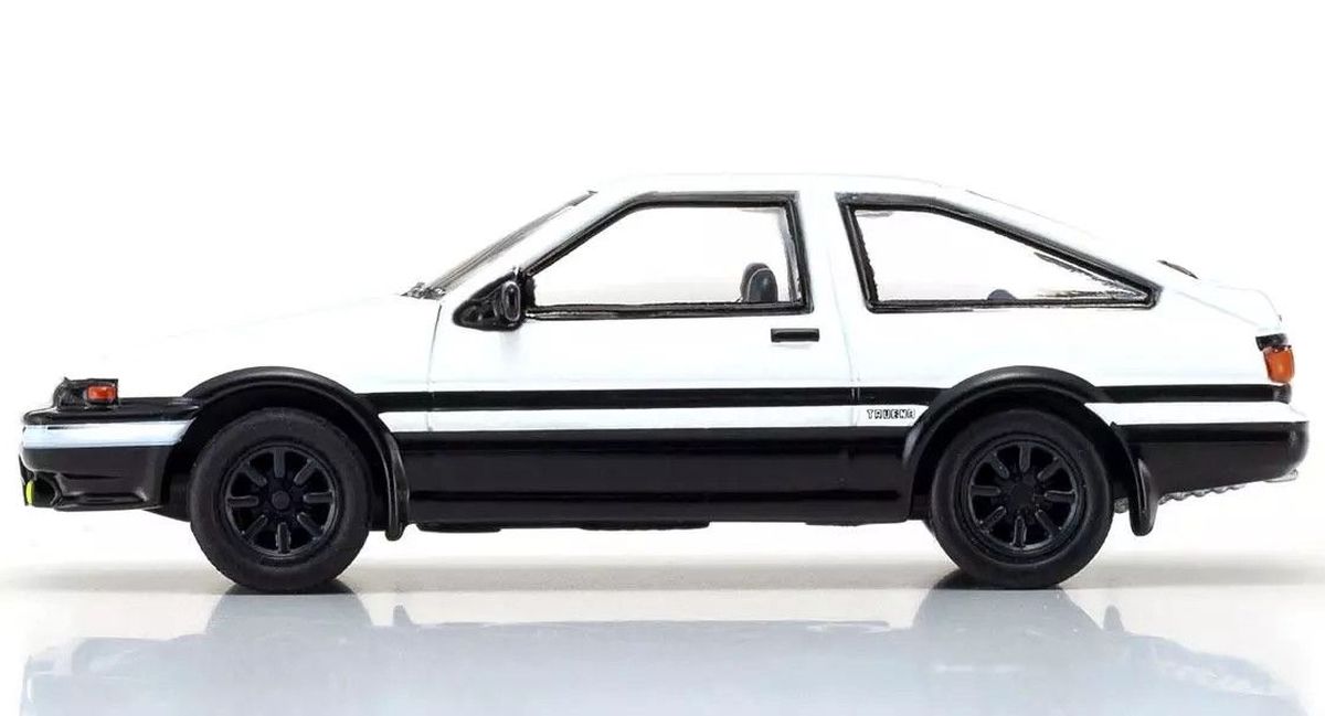 Kyosho 1/64 Initial D Toyota Sprinter Trueno AE86 Fujiwara Takumi Diecast Model