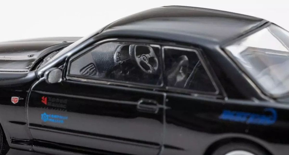 Kyosho 1/64 Initial D Nissan Skyline GT-R BNR32 Nakazato Takeshi Diecast Model