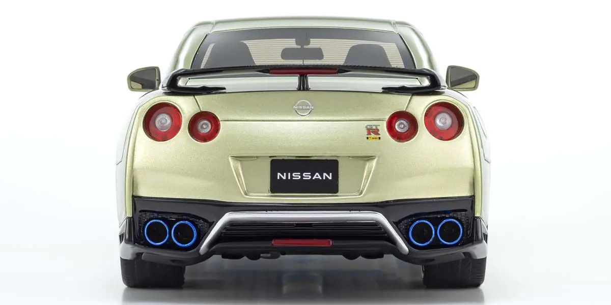 Kyosho Samurai 1/18 Nissan GT-R Premium Edition T-Spec KSR18057MJ